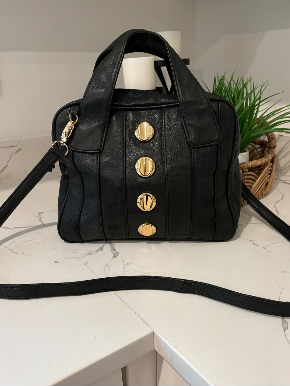 Bryna Nicole Genuine Leather Handbag Crossbody Black Detachable Strap Gold